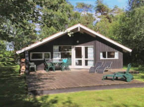 6 person holiday home in Gedser